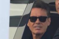 Reaparece Luis Miguel en CDMX tras estar hospitalizado