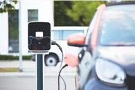Prev&eacute;n a&ntilde;o hist&oacute;rico para el cr&eacute;dito de autos el&eacute;ctricos en M&eacute;xico