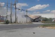 Arden veh&iacute;culos en San Nicol&aacute;s y Apodaca