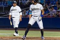Dividen Sultanes triunfos con Tecolotes Dividen Sultanes triunfos con Tecolotes