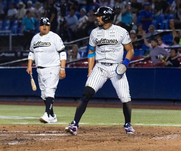 Dividen Sultanes triunfos con Tecolotes Dividen Sultanes triunfos con Tecolotes