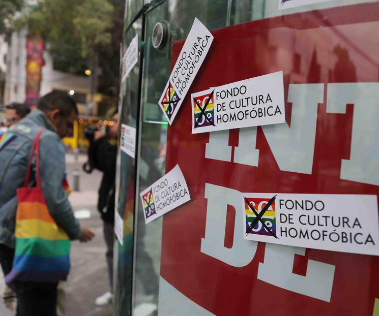Protestan por discriminaci&oacute;n en el FCE