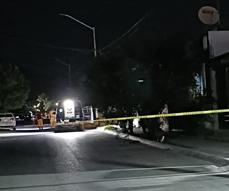 Ejecutan a hombre en la entrada de su casa