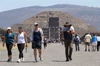 Pese al mundial, visitas a Teotihuac&aacute;n caen 21%