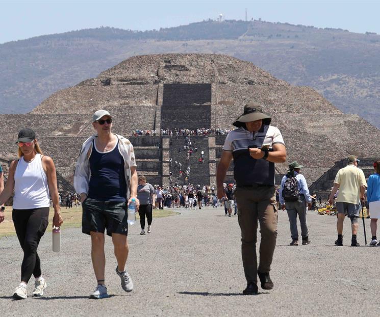 Pese al mundial, visitas a Teotihuac&aacute;n caen 21%