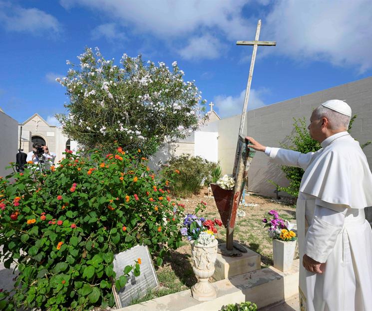 Exhorta papa a Europa a proteger migrantes Exhorta papa a Europa a proteger migrantes