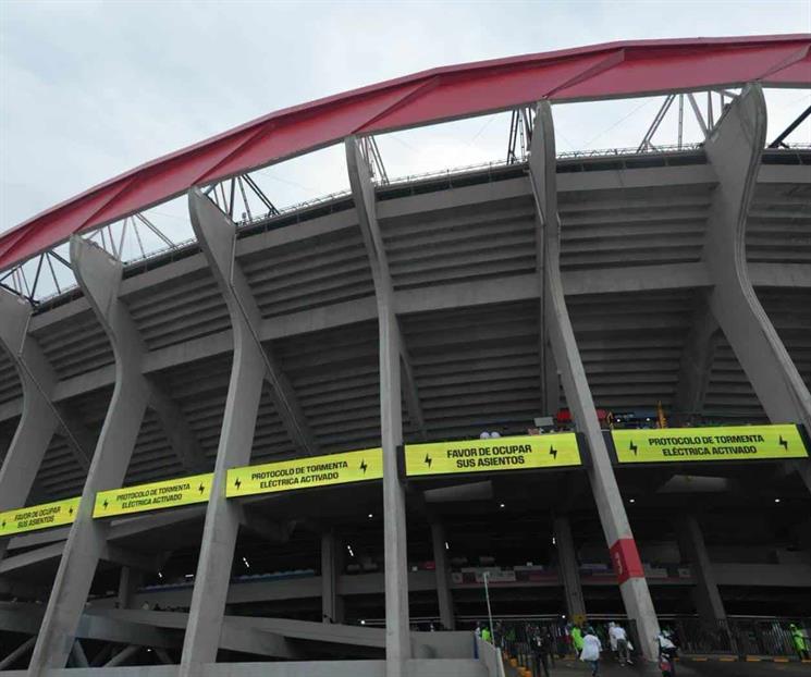 M&eacute;xico vs Inglaterra retrasa inicio por condiciones del clima