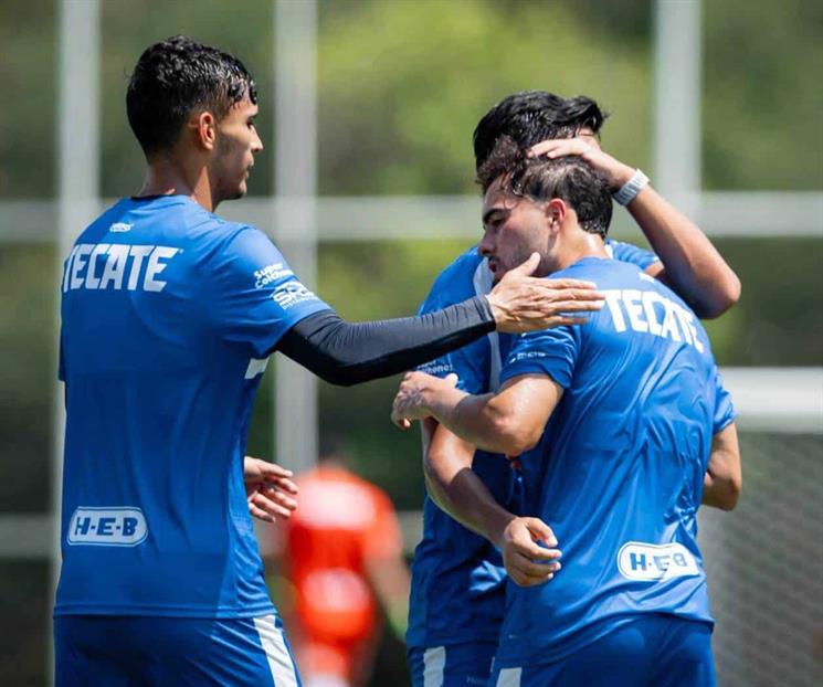 Empatan Rayados amistoso con Atlante