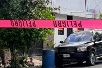 Ejecutan a dos hombres y a beb&eacute;