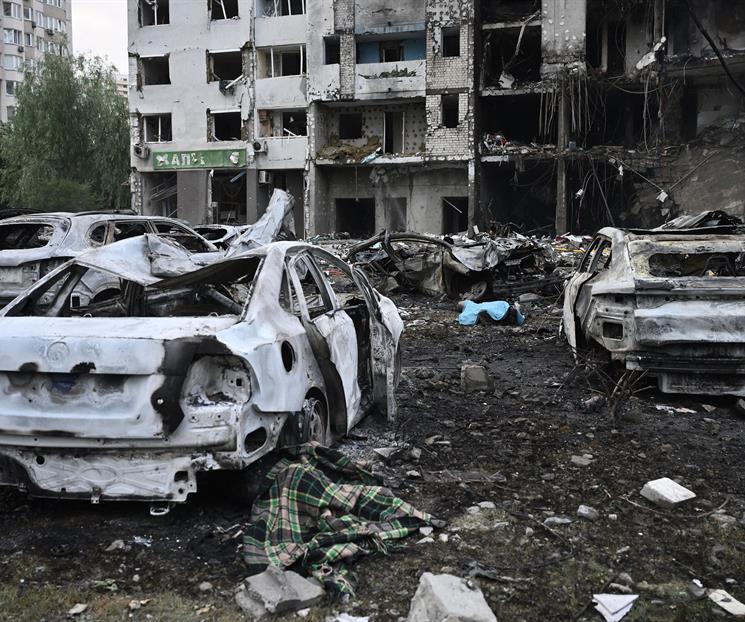 Bombardeos rusos dejan al menos 28 muertos en Ucrania Bombardeos rusos dejan al menos 28 muertos en Ucrania