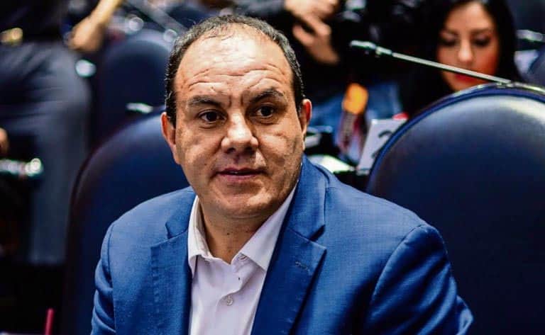 Tras ser increpado, Cuauht&eacute;moc Blanco acusa acto de violencia