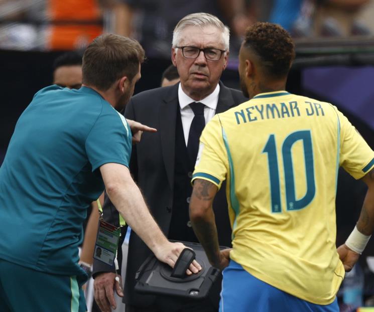Romario critica renovaci&oacute;n a Ancelotti