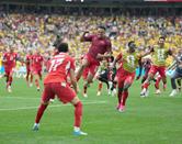 Vence Suiza a Colombia en penales y avanza a Cuartos de Final
