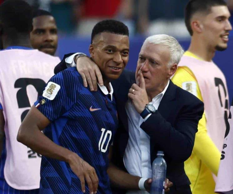 Deschamps: Mbapp&eacute; est&aacute; bien, es muy fuerte mental y f&iacute;sicamente