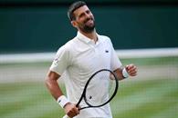 Resiste Djokovic m&aacute;s de cinco horas y avanza