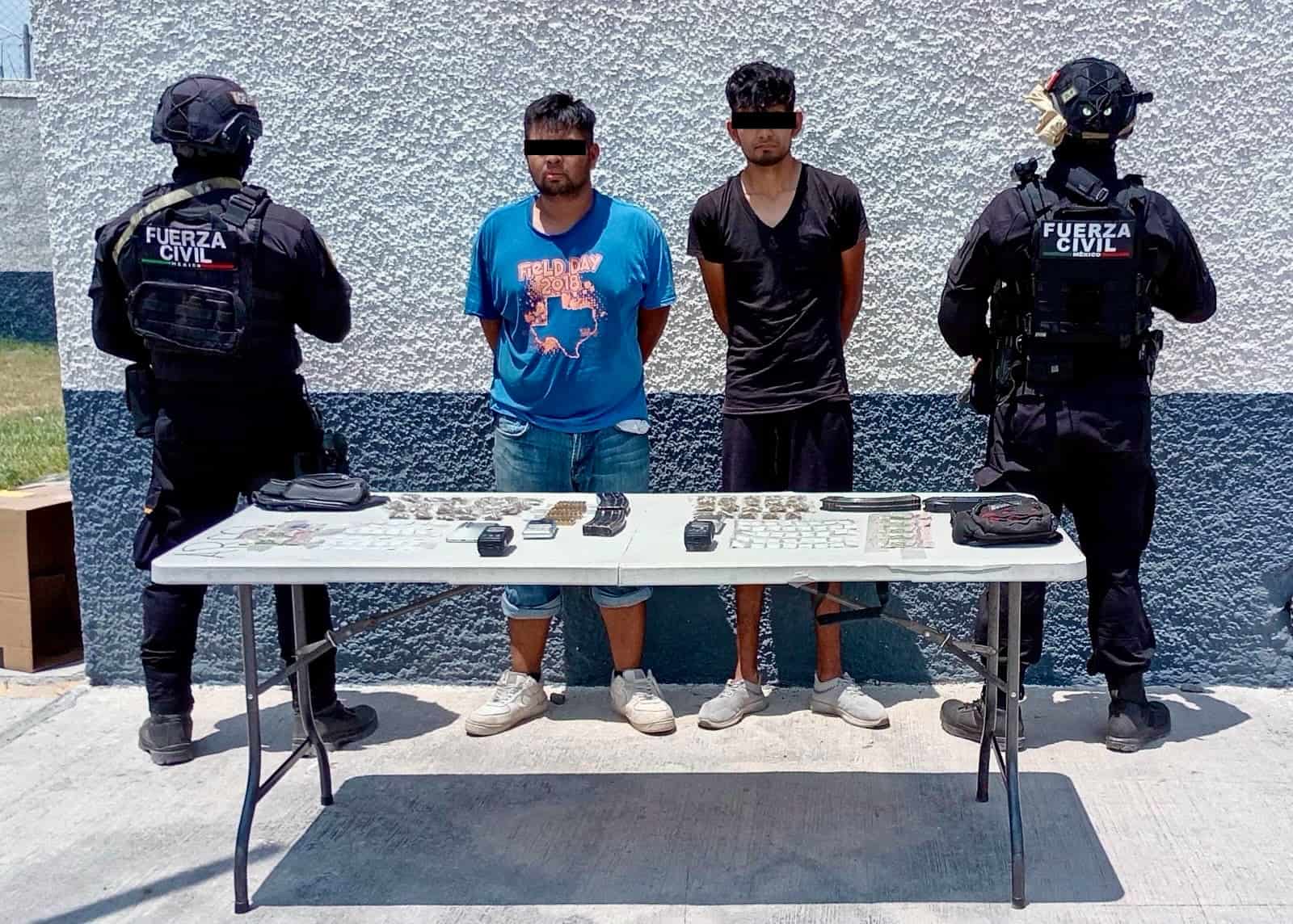 En posesi&oacute;n de equipo b&eacute;lico y droga, dos hombres fueron arrestados por elementos de Fuerza Civil, en el municipio de Zuazua.