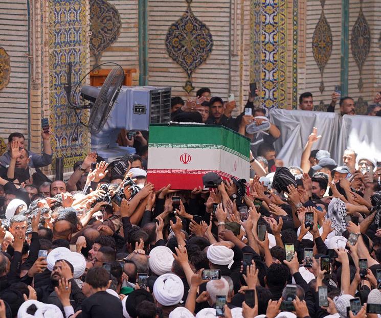 Sepultar&aacute; Ir&aacute;n a Jamenei en su pueblo natal en medio de bombardeos