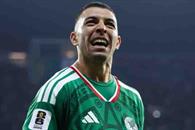 Van Rayados por Lira