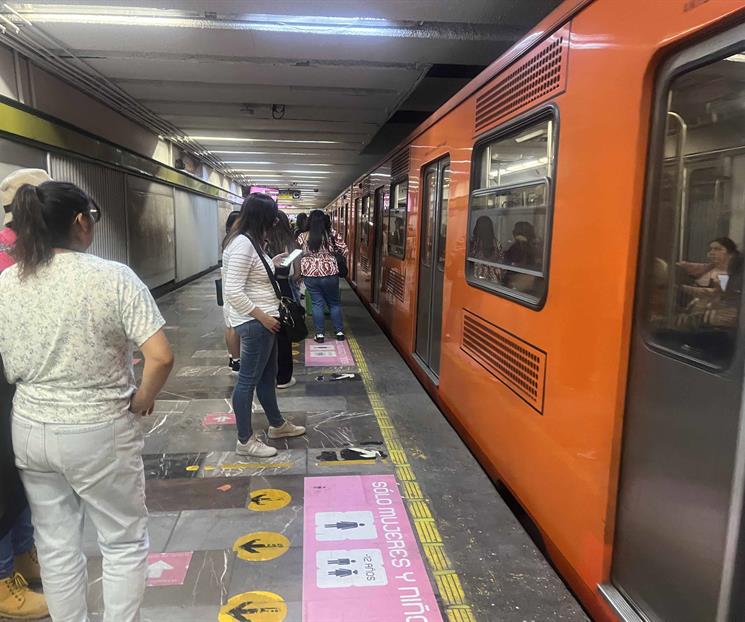 Metro CDMX con retrasos en seis l&iacute;neas este jueves 9 de julio