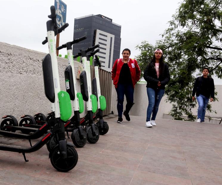 Sigue en el aire iniciativa para regular los scooters