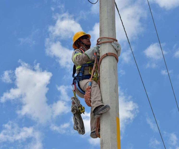 Reprograma CFE cortes de luz en Garc&iacute;a