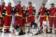Regresan rescatistas tras misi&oacute;n en Venezuela