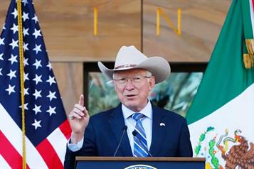 Responde Ken Salazar a los cuestionamientos de Claudia Sheinbaum