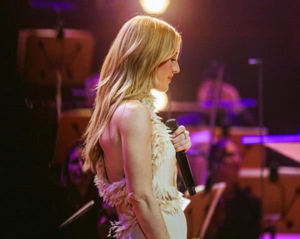 Dar&aacute; Ellie Goulding show de medio tiempo del Inglaterra vs Noruega