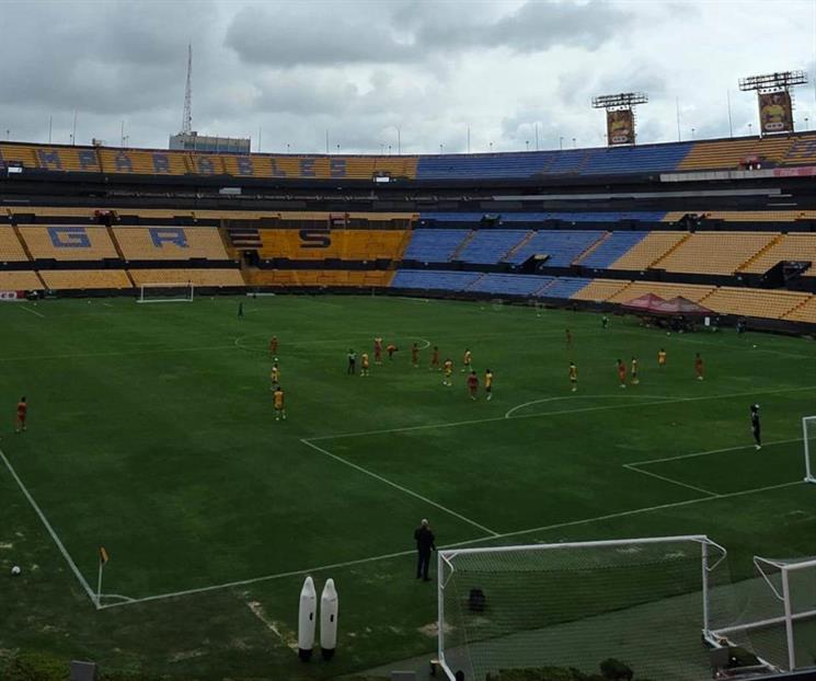 Cierran Tigres su pretemporada con victoria ante Santiago FC