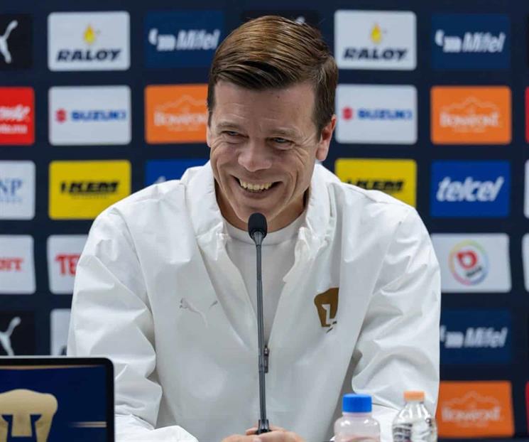 Pumas presenta a Esteban Solari