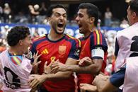 Mikel Merino mete a Espa&ntilde;a en semifinales del Mundial 2026