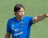 Empieza Almeyda a armar su once ideal