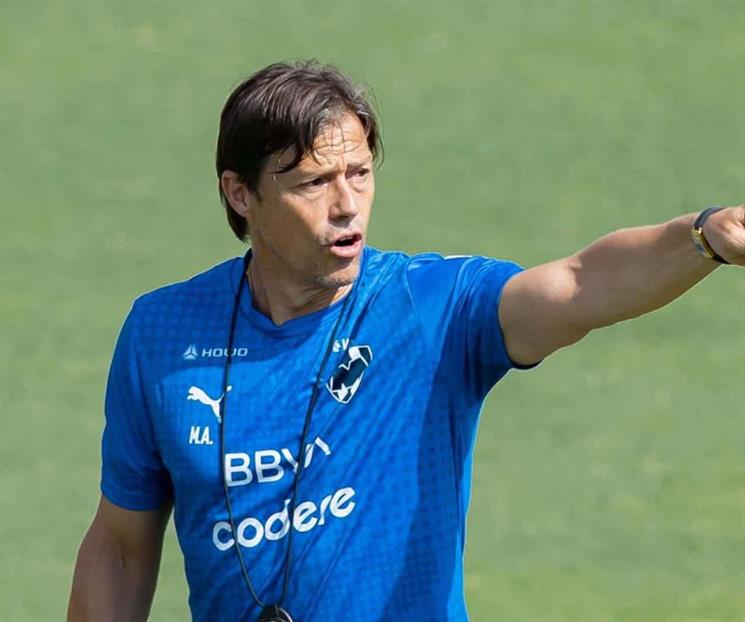 Empieza Almeyda a armar su once ideal