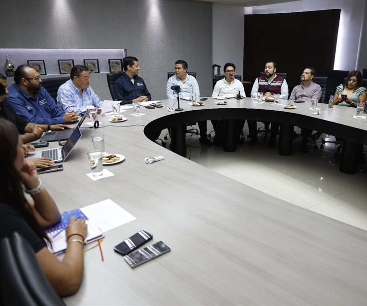 Sostienen Guerra y Orteg&oacute;n reuni&oacute;n para ver problema del agua