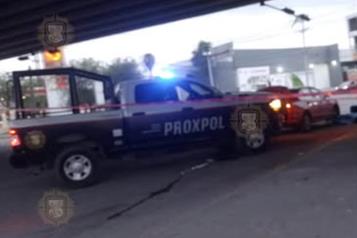 Muere hombre mientras cambiaba una llanta en Escobedo