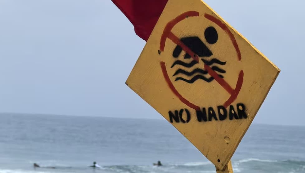 Cofepris identifica playas con concentraciones altas de bacterias