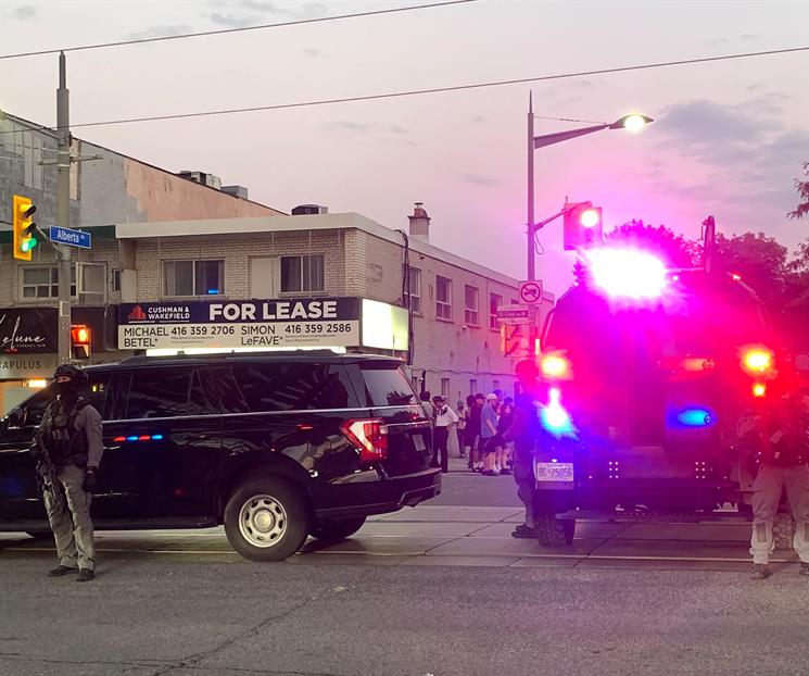 Dos muertos en un tiroteo en Canadá, el sospechoso en fuga Dos muertos en un tiroteo en Canadá, el sospechoso en fuga