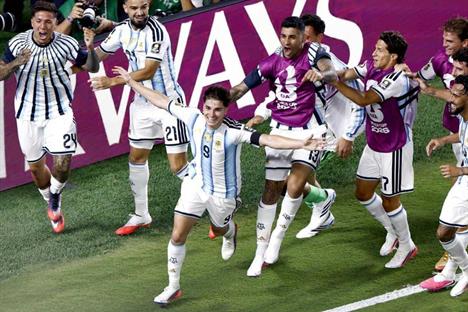 Argentina vence 3-1 a Suiza; enfrentar&aacute; a Inglaterra en semifinales