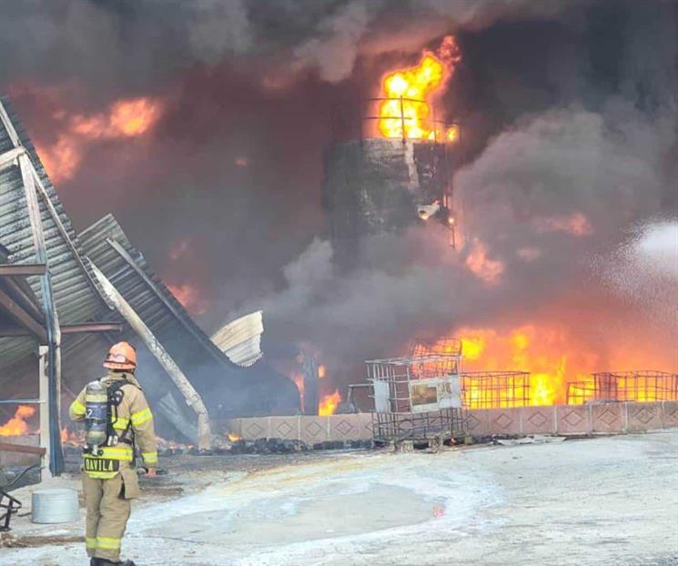 Se registra incendio en empresa de Zuazua