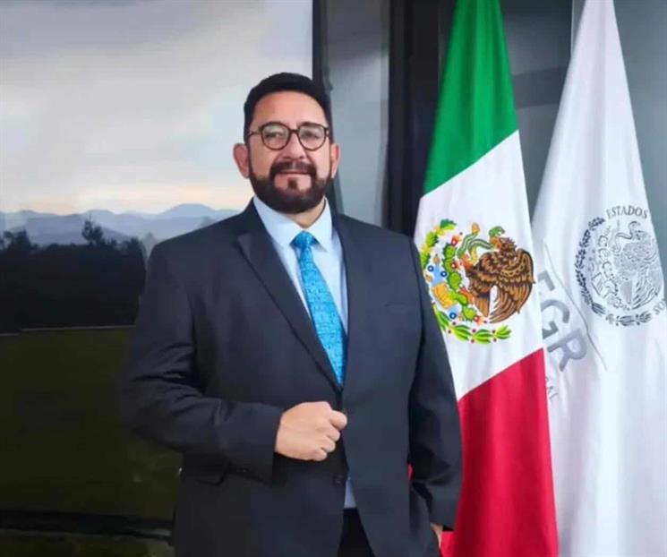 Presenta Ulises Lara su renuncia a la FGR