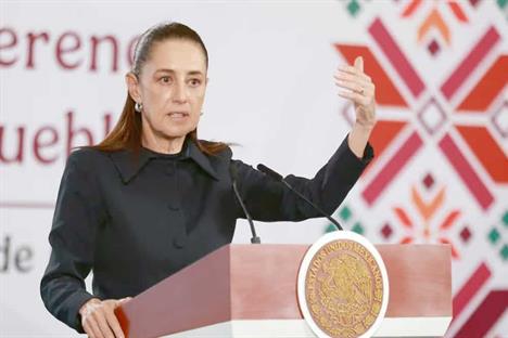 Llama Sheinbaum a ser solidarios con connacionales en Estados Unidos