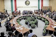 Desmarcan al INE por aspirantes adelantados