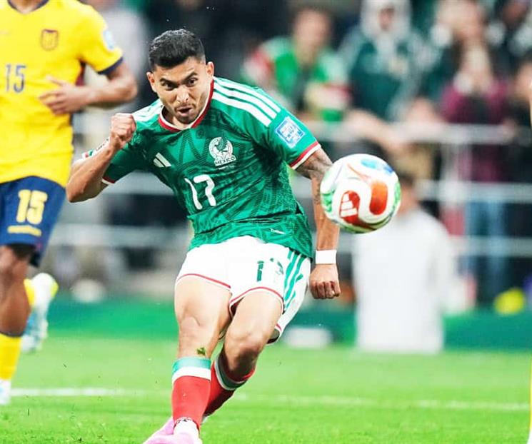Est&aacute; Rayados cerca de amarrar a Orbel&iacute;n Pineda