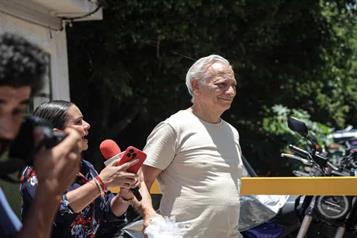 Sale V&iacute;ctor Rodr&iacute;guez Padilla del penal de Atlacholoaya en Morelos