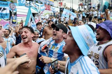 Marea celeste inunda Argentina