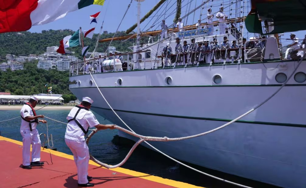 Regresa Buque Escuela Cuauht&eacute;moc al mar