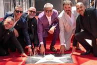 Tiene intocable su estrella en el Paseo de la Fama Tiene intocable su estrella en el Paseo de la Fama
