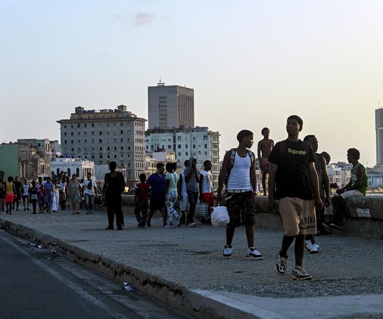 Restablece Cuba la electricidad tras tercer apag&oacute;n