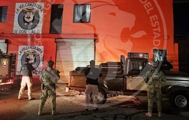 Aseguran artefacto explosivo y un arma larga Aseguran artefacto explosivo y un arma larga