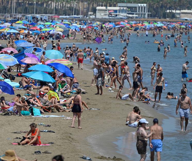 El calor extremo provoca al menos 12,200 muertes en Europa El calor extremo provoca al menos 12,200 muertes en Europa